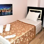 Bade 2 3* Istanbul