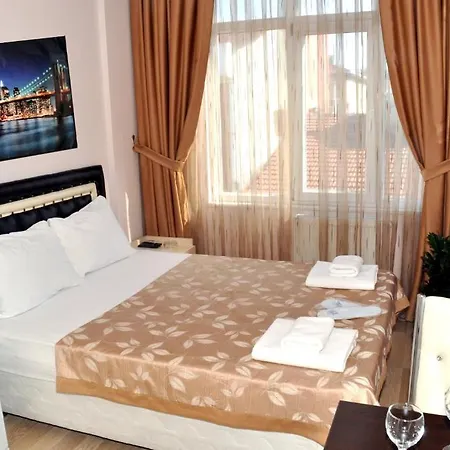 Bade 2 Hotel 3*