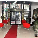 2 بايد فندق 3*