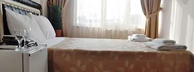 Bade 2 3* Estambul